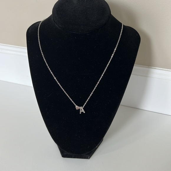 NWT Dainty Alphabet Necklaces - Picture 4 of 5